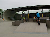 Mit Westrand zum Skatepark in Pichling